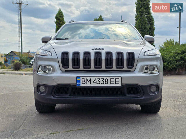 Сірий Джип Cherokee, об'ємом двигуна 2.36 л та пробігом 158 тис. км за 14200 $, фото 1 на Automoto.ua