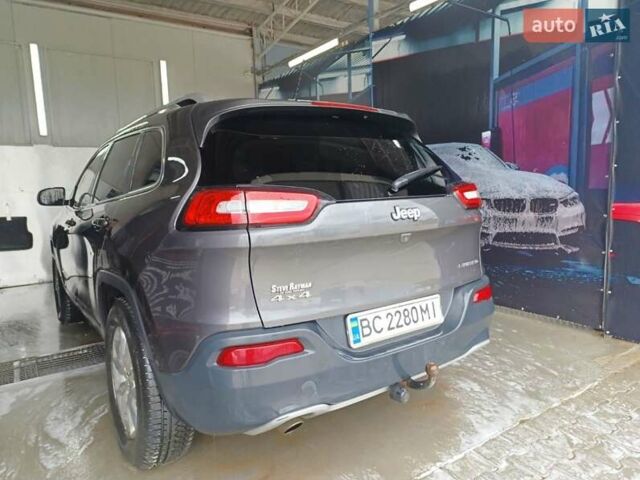 Серый Джип Чероки, объемом двигателя 2.36 л и пробегом 186 тыс. км за 15700 $, фото 39 на Automoto.ua
