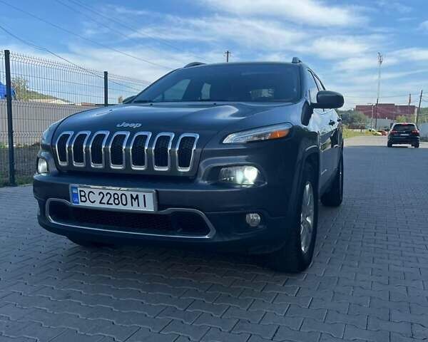 Серый Джип Чероки, объемом двигателя 2.36 л и пробегом 186 тыс. км за 15700 $, фото 58 на Automoto.ua