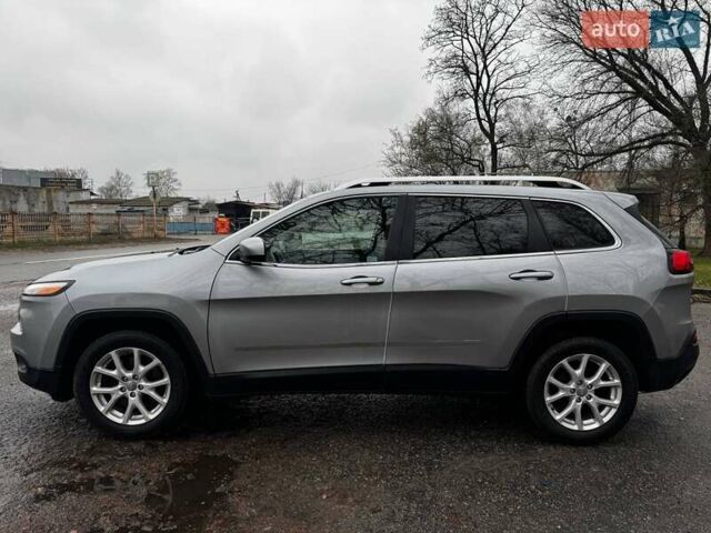 Сірий Джип Cherokee, об'ємом двигуна 2.36 л та пробігом 140 тис. км за 11852 $, фото 10 на Automoto.ua