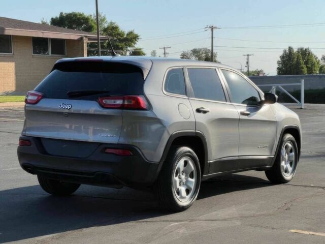 Сірий Джип Cherokee, об'ємом двигуна 2.4 л та пробігом 71 тис. км за 5800 $, фото 7 на Automoto.ua