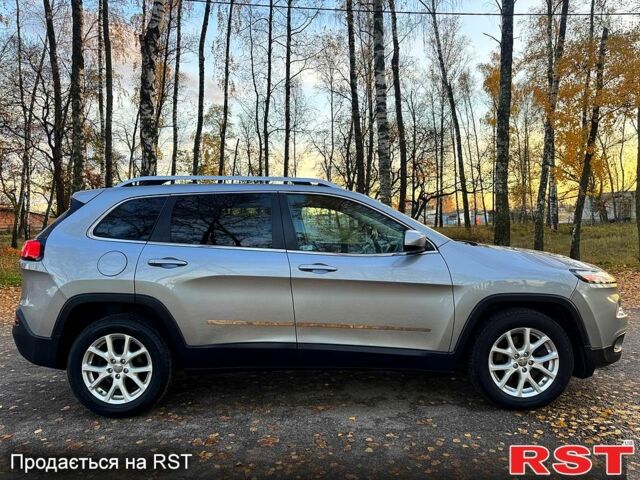 Джип Cherokee 2015 у Ахтырке на Automoto.ua Сірий Джип Cherokee, об'ємом двигуна 2.4 л та пробігом 150 тис. км за 11850 $, фото 1 на Automoto.ua