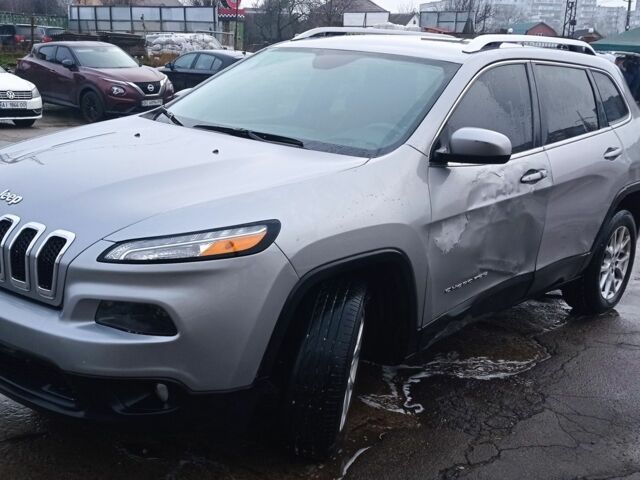 Серый Джип Чероки, объемом двигателя 2.4 л и пробегом 150 тыс. км за 11700 $, фото 7 на Automoto.ua