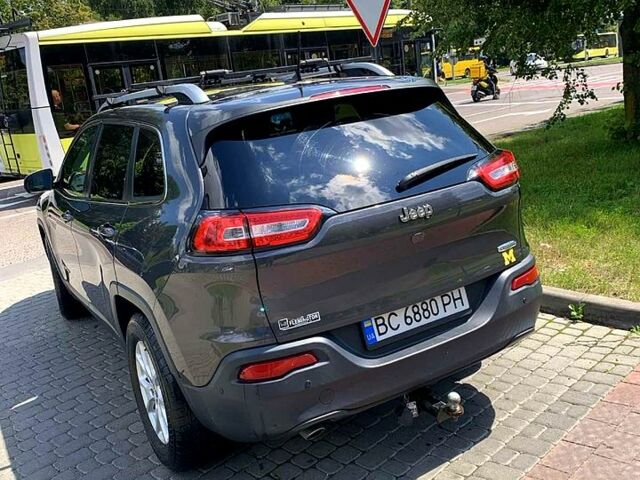 Сірий Джип Cherokee, об'ємом двигуна 2.4 л та пробігом 167 тис. км за 13500 $, фото 2 на Automoto.ua