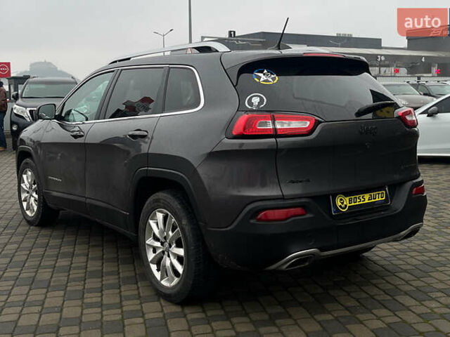 Серый Джип Чероки, объемом двигателя 3.24 л и пробегом 243 тыс. км за 12900 $, фото 4 на Automoto.ua