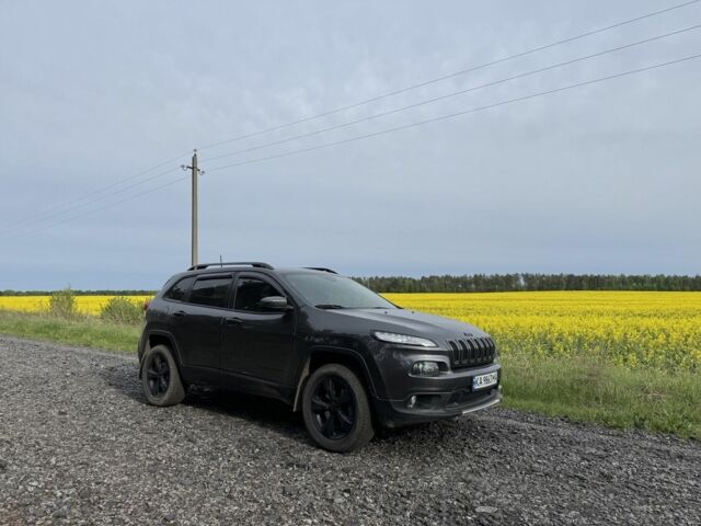 Серый Джип Чероки, объемом двигателя 3.2 л и пробегом 208 тыс. км за 14600 $, фото 6 на Automoto.ua