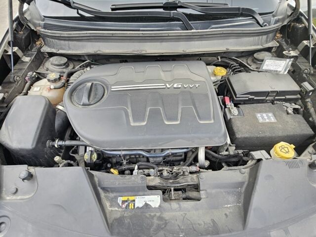 Серый Джип Чероки, объемом двигателя 3.2 л и пробегом 177 тыс. км за 11000 $, фото 15 на Automoto.ua