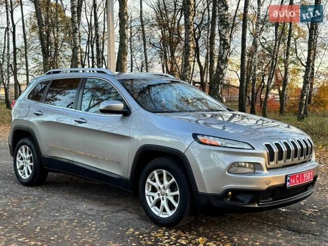 Джип Cherokee 2015 у Ахтырке на Automoto.ua Сірий Джип Cherokee, об'ємом двигуна 2.4 л та пробігом 145 тис. км за 11850 $, фото 1 на Automoto.ua