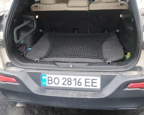 Сірий Джип Cherokee, об'ємом двигуна 2.36 л та пробігом 227 тис. км за 12500 $, фото 9 на Automoto.ua