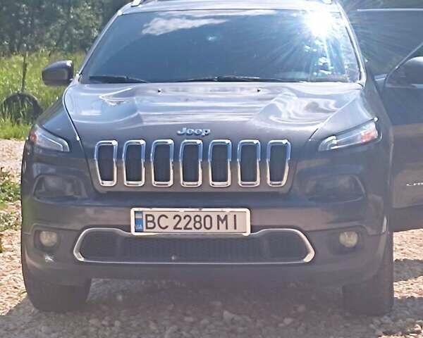 Серый Джип Чероки, объемом двигателя 2.36 л и пробегом 186 тыс. км за 15700 $, фото 55 на Automoto.ua