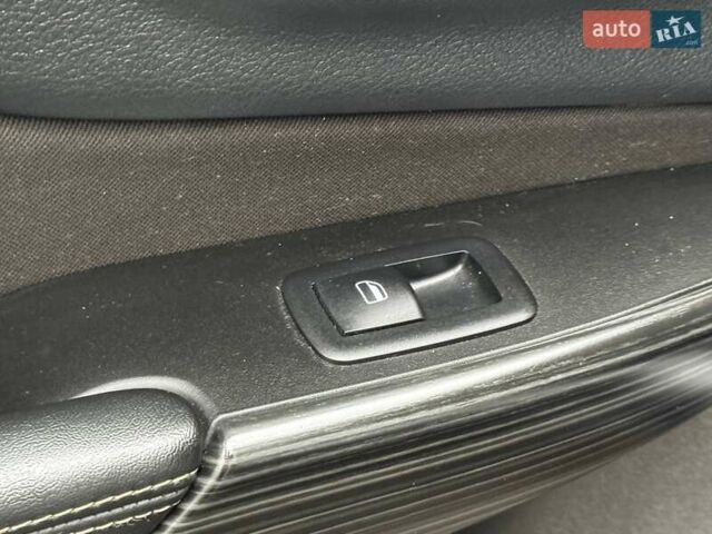 Сірий Джип Cherokee, об'ємом двигуна 2.36 л та пробігом 140 тис. км за 11852 $, фото 29 на Automoto.ua