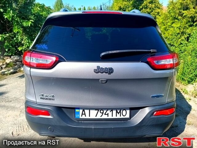 Серый Джип Чероки, объемом двигателя 2.4 л и пробегом 186 тыс. км за 11999 $, фото 3 на Automoto.ua