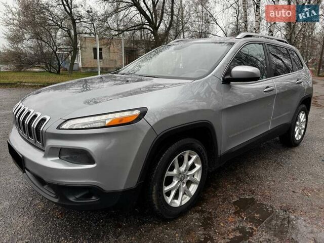 Сірий Джип Cherokee, об'ємом двигуна 2.36 л та пробігом 140 тис. км за 11852 $, фото 7 на Automoto.ua