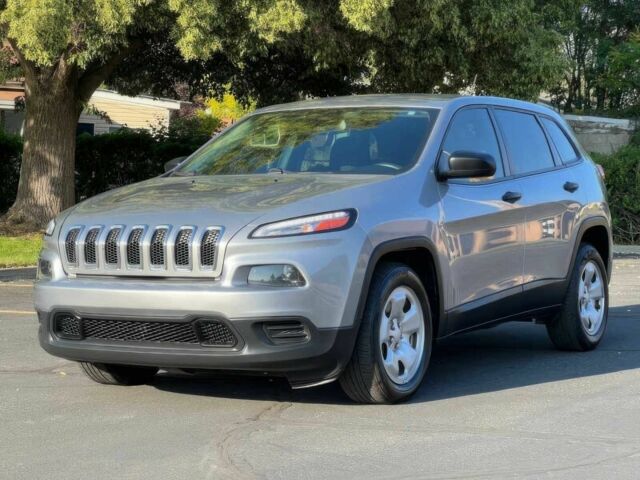 Сірий Джип Cherokee, об'ємом двигуна 2.4 л та пробігом 71 тис. км за 5800 $, фото 2 на Automoto.ua