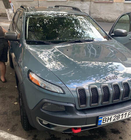 Сірий Джип Cherokee, об'ємом двигуна 3.24 л та пробігом 190 тис. км за 18000 $, фото 12 на Automoto.ua