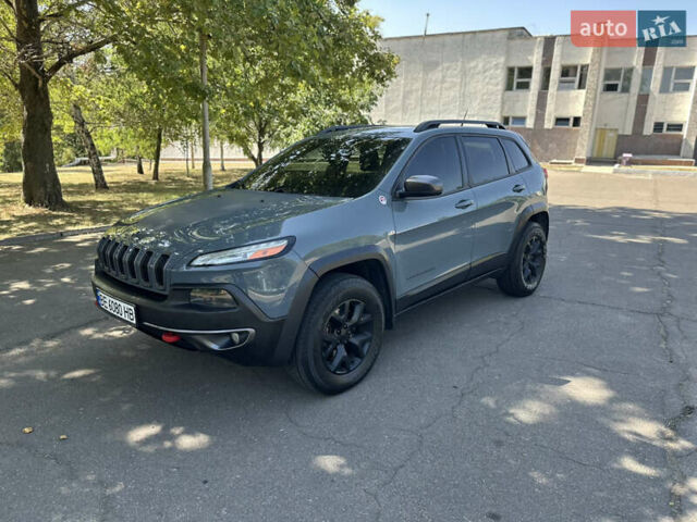 Сірий Джип Cherokee, об'ємом двигуна 3.24 л та пробігом 235 тис. км за 15500 $, фото 26 на Automoto.ua
