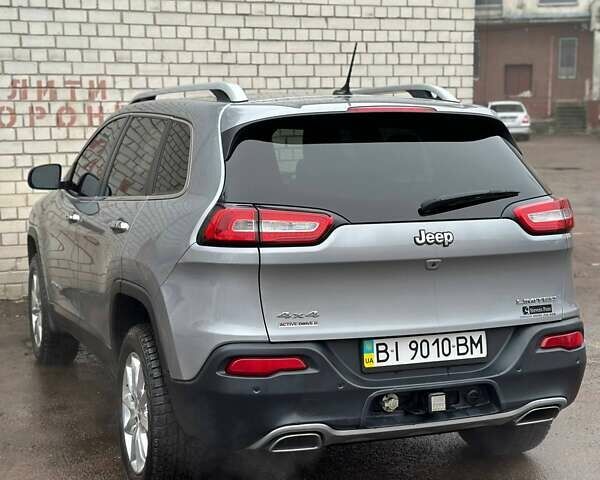 Серый Джип Чероки, объемом двигателя 3.24 л и пробегом 195 тыс. км за 14800 $, фото 6 на Automoto.ua