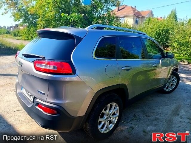 Серый Джип Чероки, объемом двигателя 2.4 л и пробегом 186 тыс. км за 11999 $, фото 6 на Automoto.ua