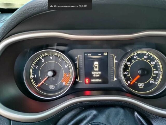 Серый Джип Чероки, объемом двигателя 3.2 л и пробегом 146 тыс. км за 8000 $, фото 16 на Automoto.ua