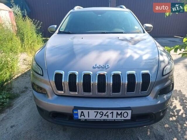 Сірий Джип Cherokee, об'ємом двигуна 2.36 л та пробігом 185 тис. км за 12999 $, фото 6 на Automoto.ua
