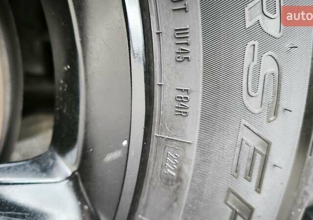 Серый Джип Чероки, объемом двигателя 2.36 л и пробегом 184 тыс. км за 14400 $, фото 42 на Automoto.ua