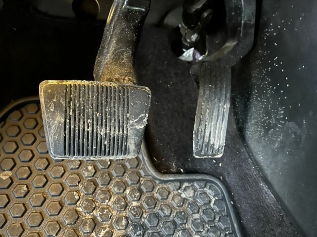 Серый Джип Чероки, объемом двигателя 3.2 л и пробегом 99 тыс. км за 15300 $, фото 7 на Automoto.ua