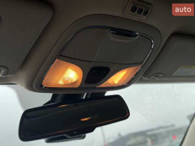 Серый Джип Чероки, объемом двигателя 3.24 л и пробегом 243 тыс. км за 12900 $, фото 14 на Automoto.ua