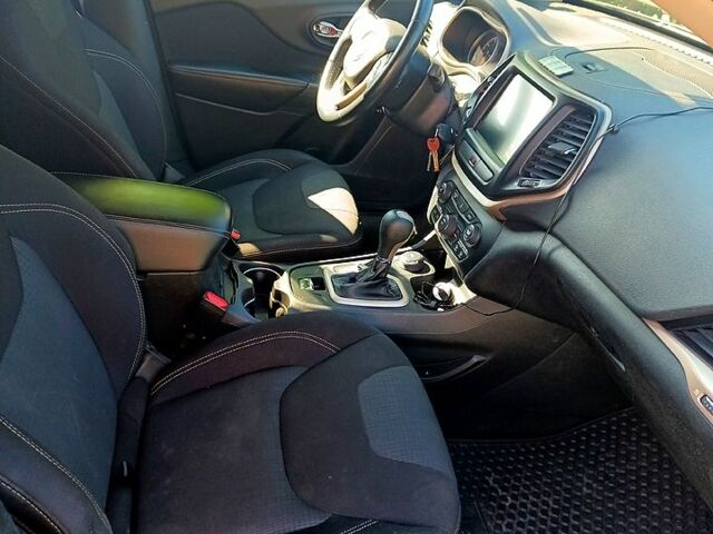 Серый Джип Чероки, объемом двигателя 2.4 л и пробегом 186 тыс. км за 11999 $, фото 9 на Automoto.ua