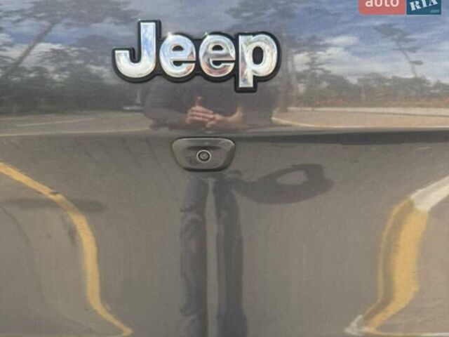 Серый Джип Чероки, объемом двигателя 2.36 л и пробегом 186 тыс. км за 15700 $, фото 45 на Automoto.ua