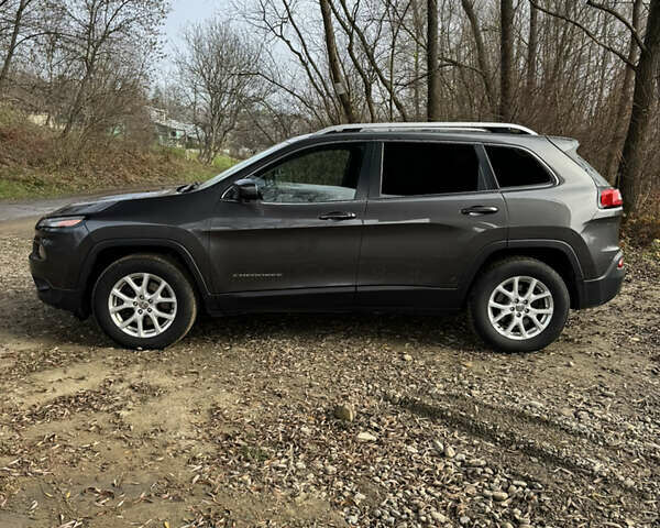 Серый Джип Чероки, объемом двигателя 2.36 л и пробегом 184 тыс. км за 14500 $, фото 4 на Automoto.ua