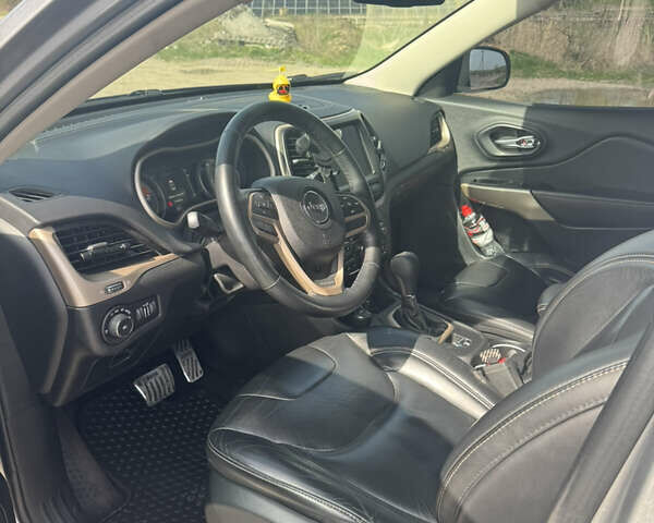 Сірий Джип Cherokee, об'ємом двигуна 3.2 л та пробігом 116 тис. км за 16900 $, фото 11 на Automoto.ua