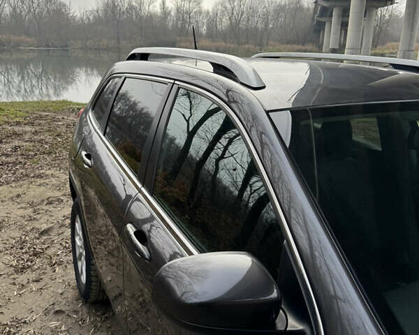 Серый Джип Чероки, объемом двигателя 2.36 л и пробегом 184 тыс. км за 14500 $, фото 23 на Automoto.ua