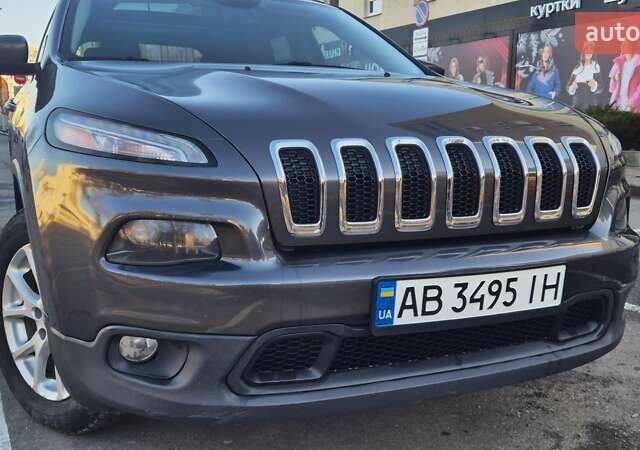 Сірий Джип Cherokee, об'ємом двигуна 2.36 л та пробігом 161 тис. км за 14500 $, фото 20 на Automoto.ua