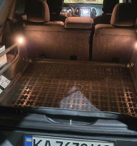 Сірий Джип Cherokee, об'ємом двигуна 3.24 л та пробігом 102 тис. км за 14500 $, фото 16 на Automoto.ua