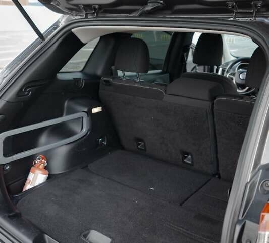Сірий Джип Cherokee, об'ємом двигуна 2.36 л та пробігом 150 тис. км за 14500 $, фото 33 на Automoto.ua
