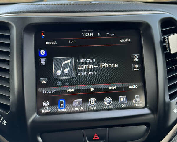 Серый Джип Чероки, объемом двигателя 2.36 л и пробегом 184 тыс. км за 14500 $, фото 16 на Automoto.ua