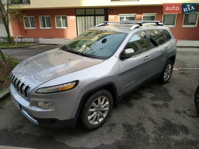 Сірий Джип Cherokee, об'ємом двигуна 2.4 л та пробігом 89 тис. км за 16000 $, фото 5 на Automoto.ua