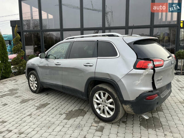 Сірий Джип Cherokee, об'ємом двигуна 2.4 л та пробігом 183 тис. км за 9950 $, фото 9 на Automoto.ua