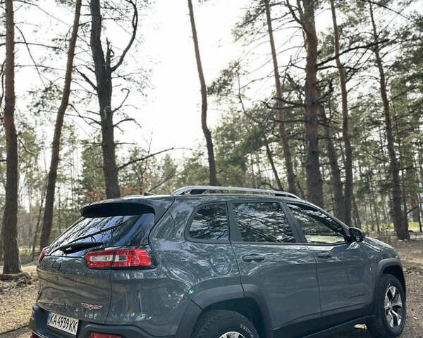 Серый Джип Чероки, объемом двигателя 3.24 л и пробегом 118 тыс. км за 16800 $, фото 6 на Automoto.ua