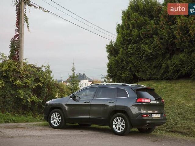 Сірий Джип Cherokee, об'ємом двигуна 2.36 л та пробігом 150 тис. км за 14500 $, фото 14 на Automoto.ua
