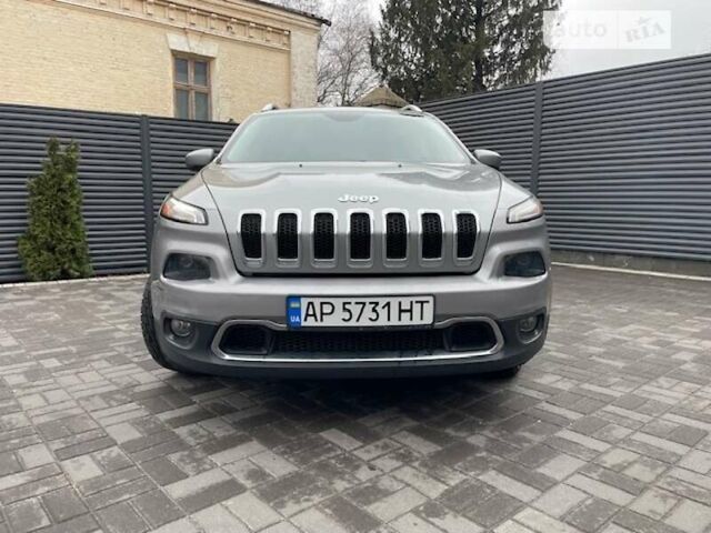 Сірий Джип Cherokee, об'ємом двигуна 2.36 л та пробігом 150 тис. км за 14500 $, фото 2 на Automoto.ua