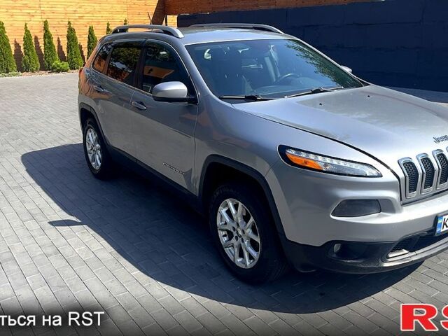 Серый Джип Чероки, объемом двигателя 2.4 л и пробегом 210 тыс. км за 12200 $, фото 1 на Automoto.ua