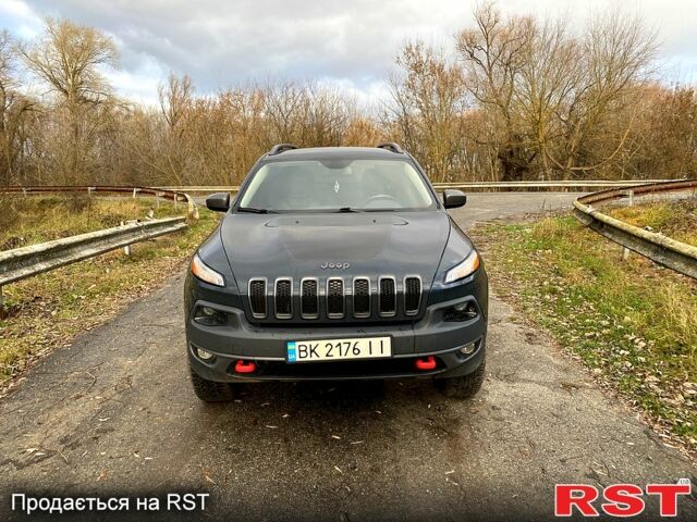 Сірий Джип Cherokee, об'ємом двигуна 2.4 л та пробігом 158 тис. км за 18500 $, фото 1 на Automoto.ua