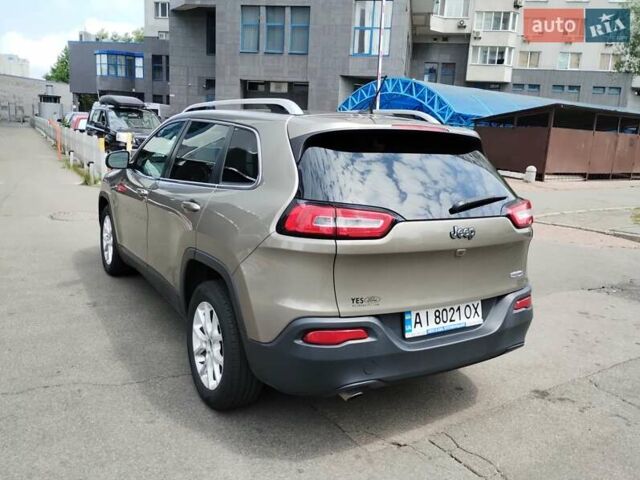 Серый Джип Чероки, объемом двигателя 2.36 л и пробегом 150 тыс. км за 15100 $, фото 23 на Automoto.ua
