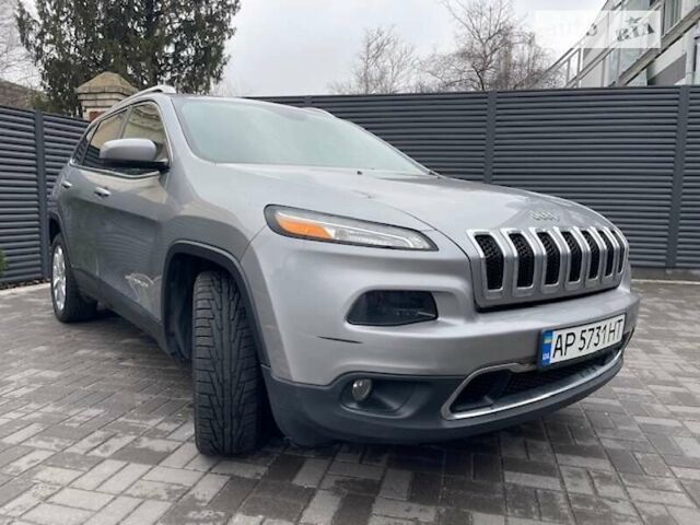 Сірий Джип Cherokee, об'ємом двигуна 2.36 л та пробігом 150 тис. км за 14500 $, фото 1 на Automoto.ua