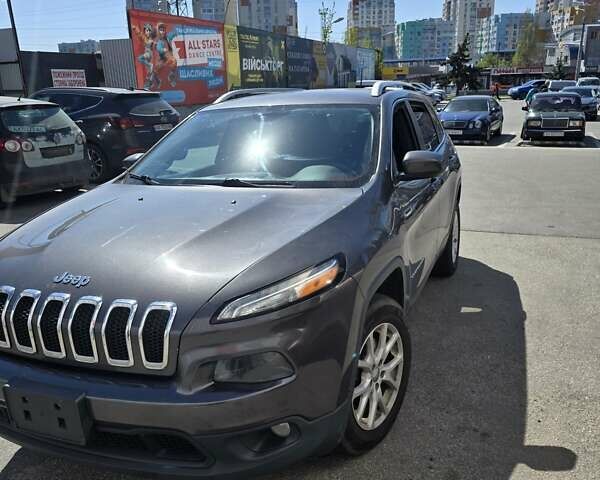Сірий Джип Cherokee, об'ємом двигуна 3.2 л та пробігом 282 тис. км за 12500 $, фото 12 на Automoto.ua