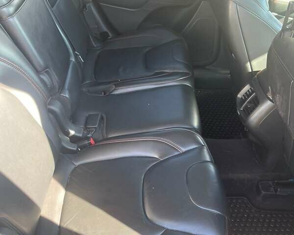 Сірий Джип Cherokee, об'ємом двигуна 3.24 л та пробігом 135 тис. км за 17500 $, фото 16 на Automoto.ua