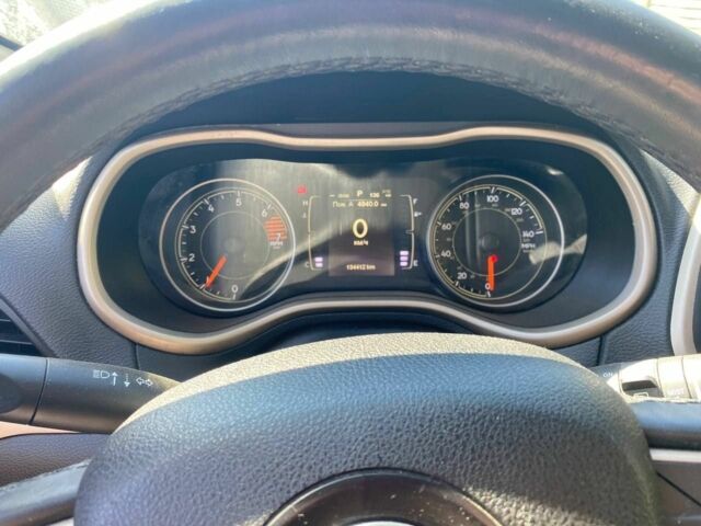 Джип Чероки 2016 в Черкассах на Automoto.ua Серый Джип Чероки, объемом двигателя 2.4 л и пробегом 130 тыс. км за 13700 $, фото 5 на Automoto.ua