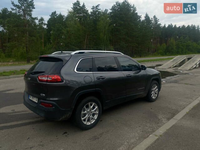 Сірий Джип Cherokee, об'ємом двигуна 2.36 л та пробігом 214 тис. км за 12600 $, фото 4 на Automoto.ua