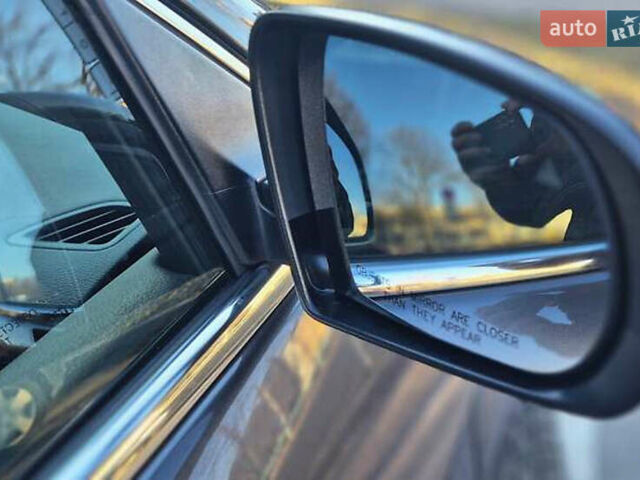 Сірий Джип Cherokee, об'ємом двигуна 2.36 л та пробігом 167 тис. км за 13000 $, фото 7 на Automoto.ua